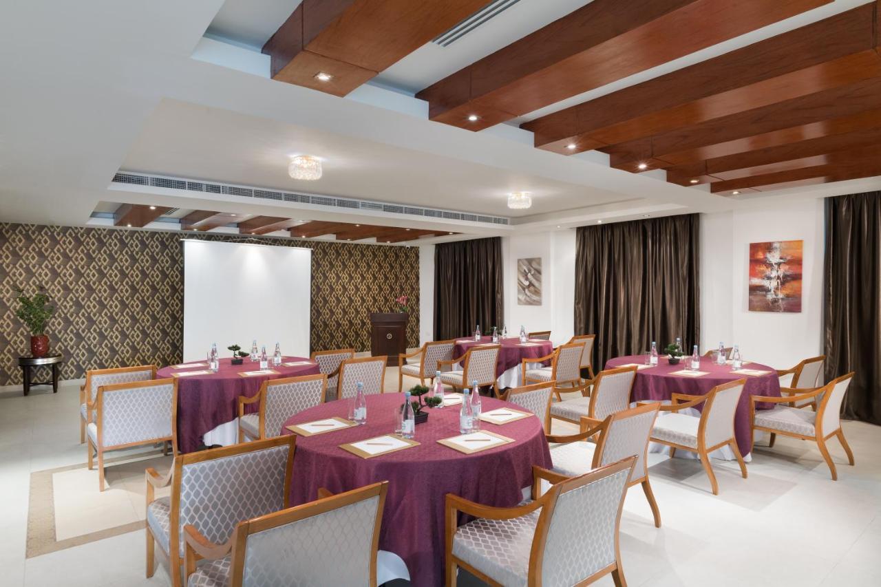 Al Hail Waves Hotel Managed By Centara Μουσκάτ Εξωτερικό φωτογραφία
